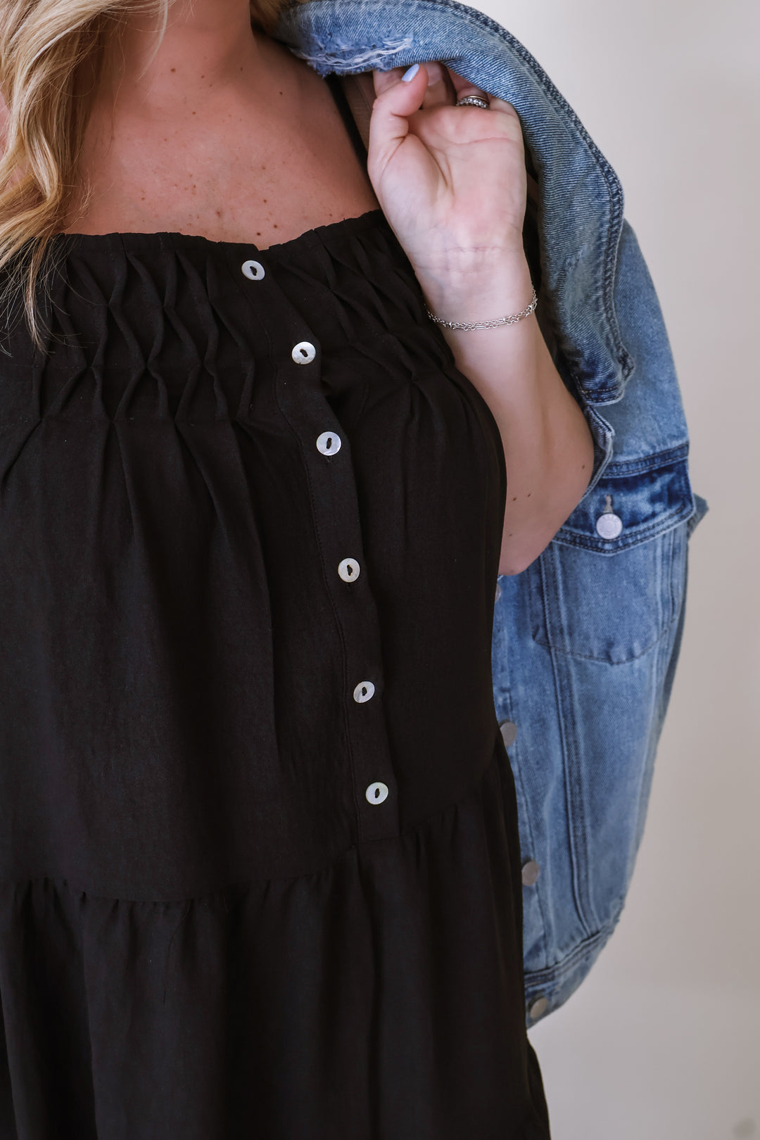 Sleeveless Tiered Cami Dress - Black