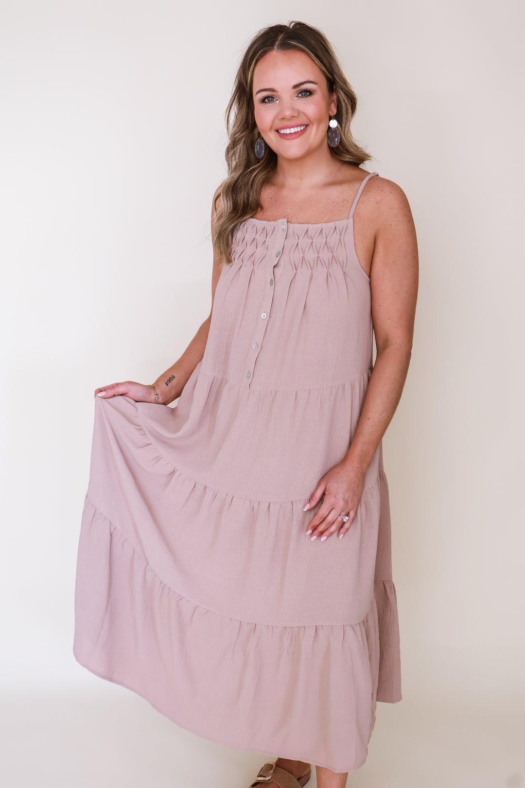 Sleeveless Tiered Cami Dress - Taupe