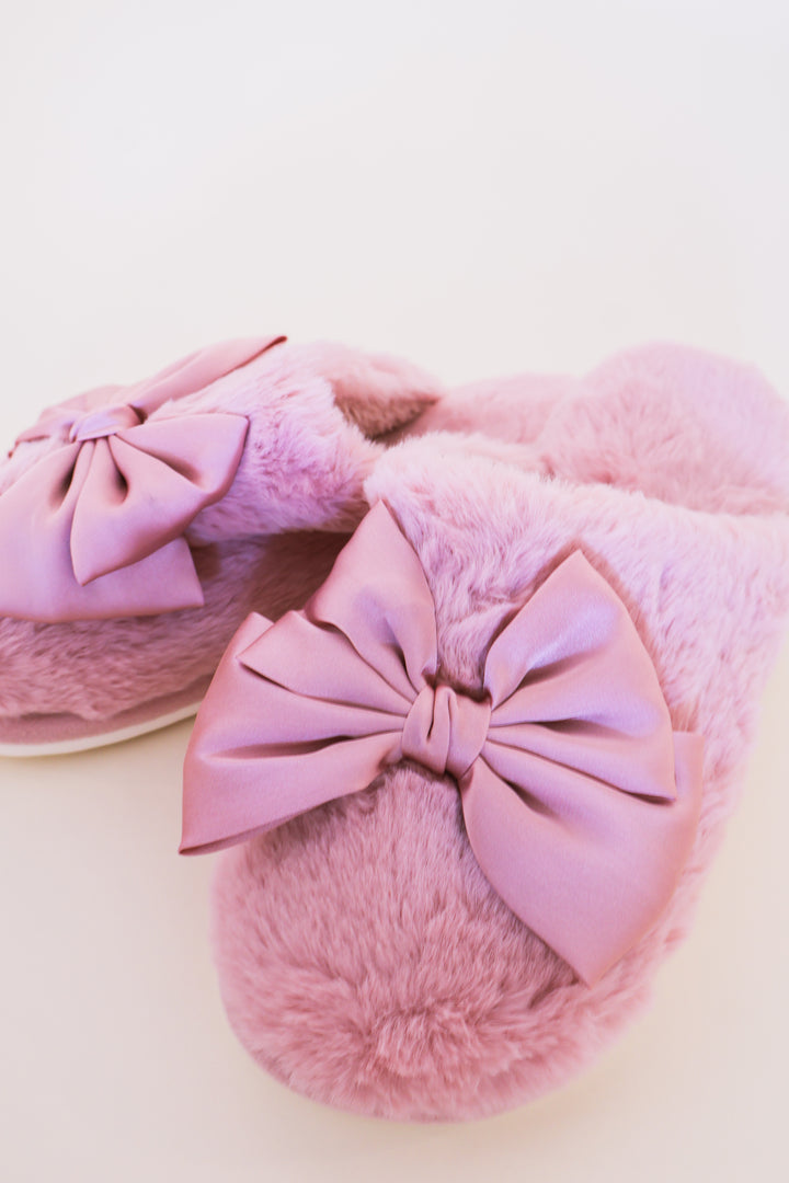 Satin Shine Fur Cozy Lounge Slippers - Pink