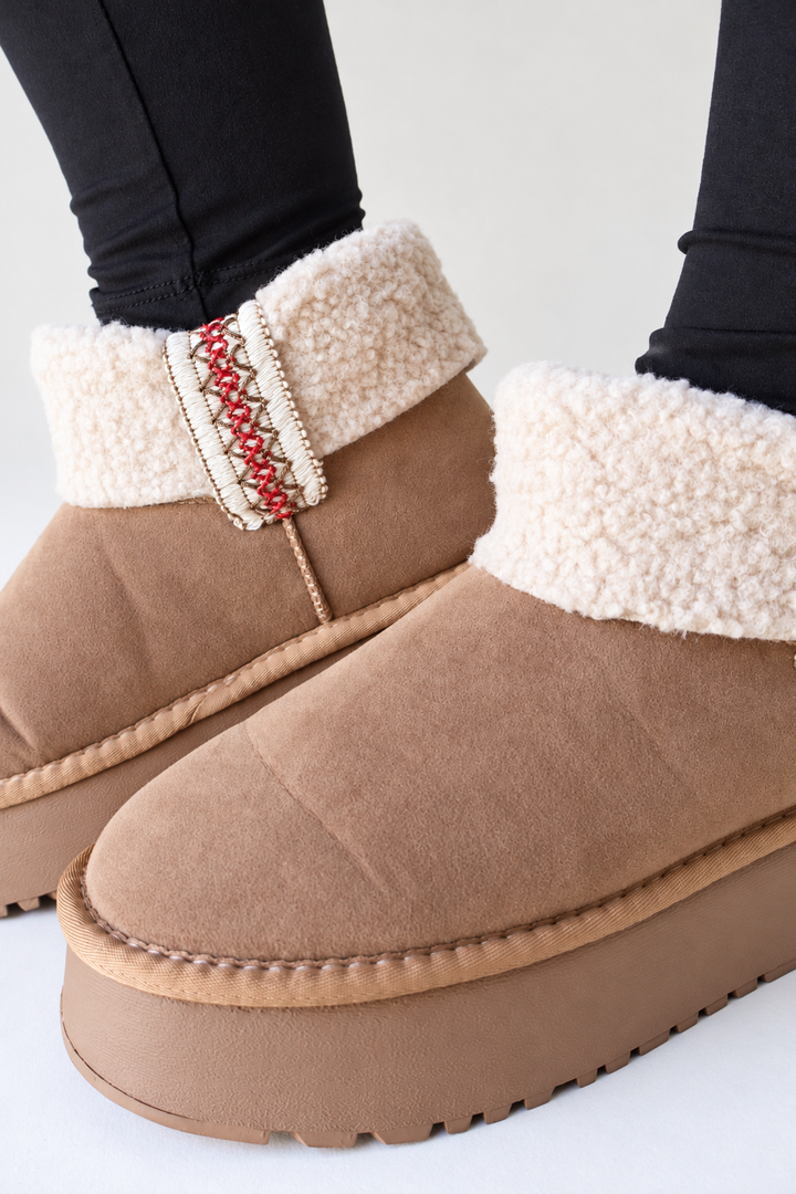 PREORDER Robbie Sherpa Style Platform - Camel