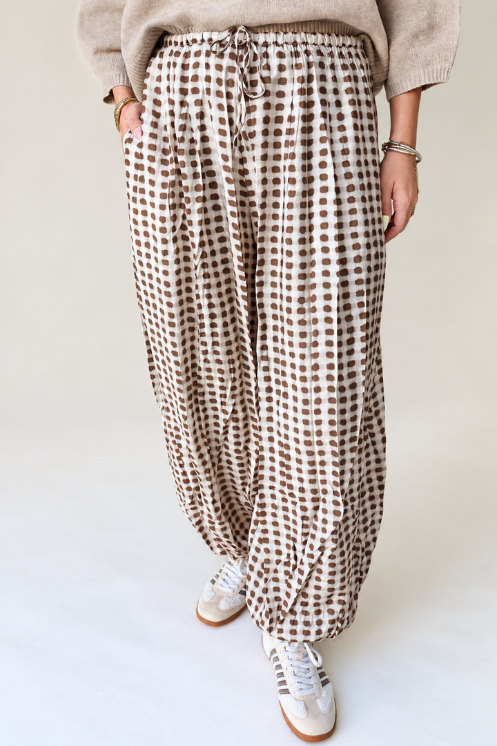 Geo Dot Print Harem Pants – Mocha